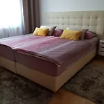 Apartments Domalu