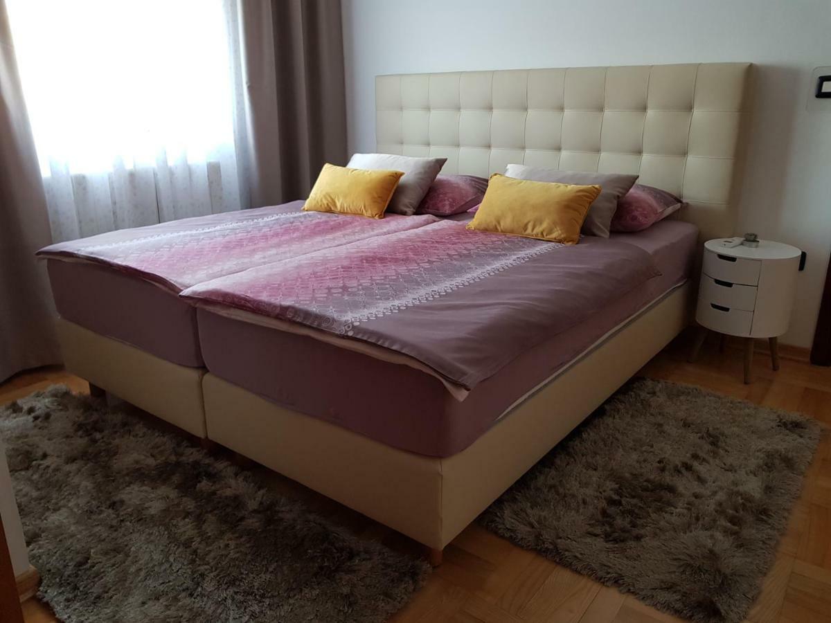 Appartement Domalu *